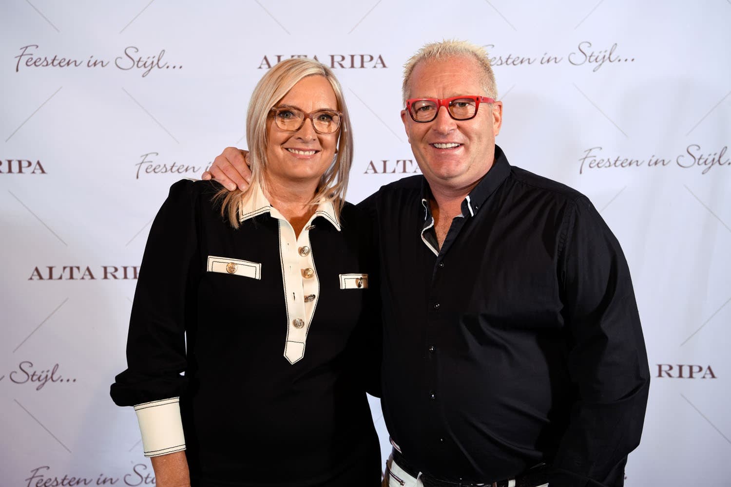 Pigeon Bids Bart & Nance Van Oeckel - Part V