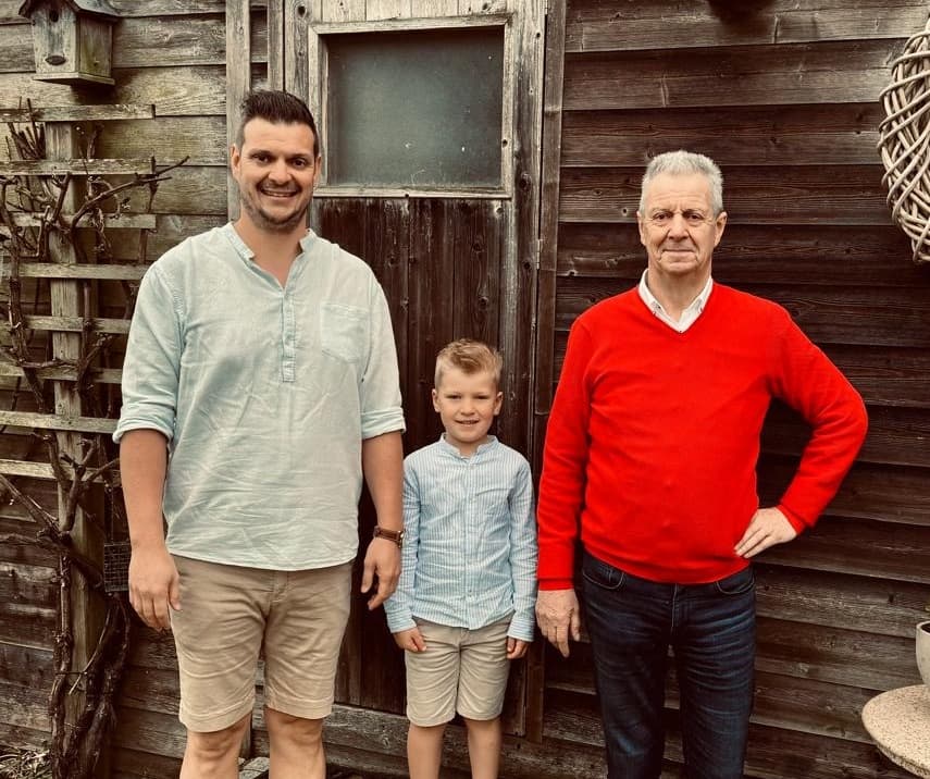 Ulrich Lemmens from Balen scores 2 x 1st National (z) on Limoges and Valence