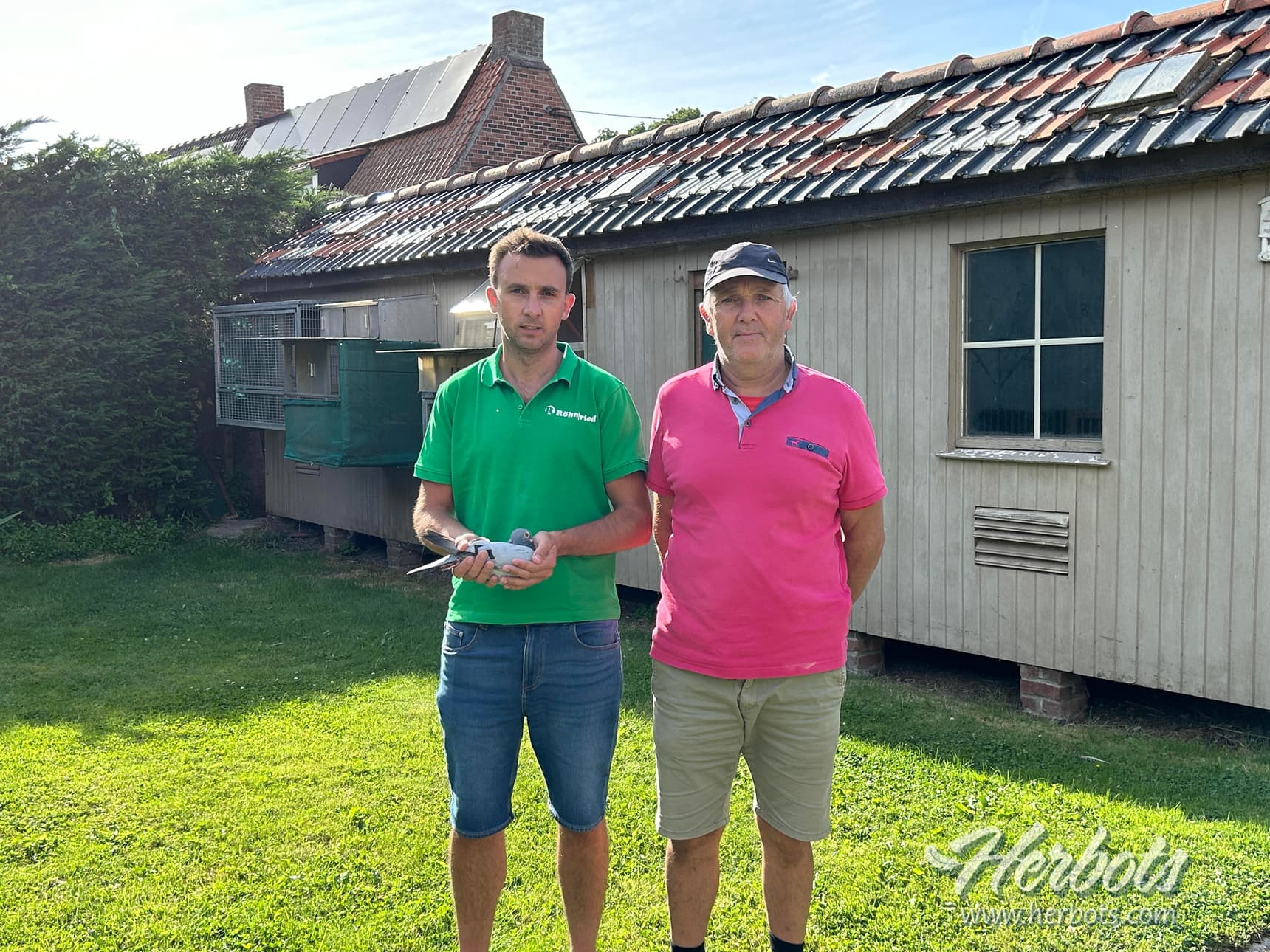 Carlos & Xavier Vandemeulebroecke (St-Léger), 1er As-Pigeon RFCB ‘ Route du Rhone ’ 2024