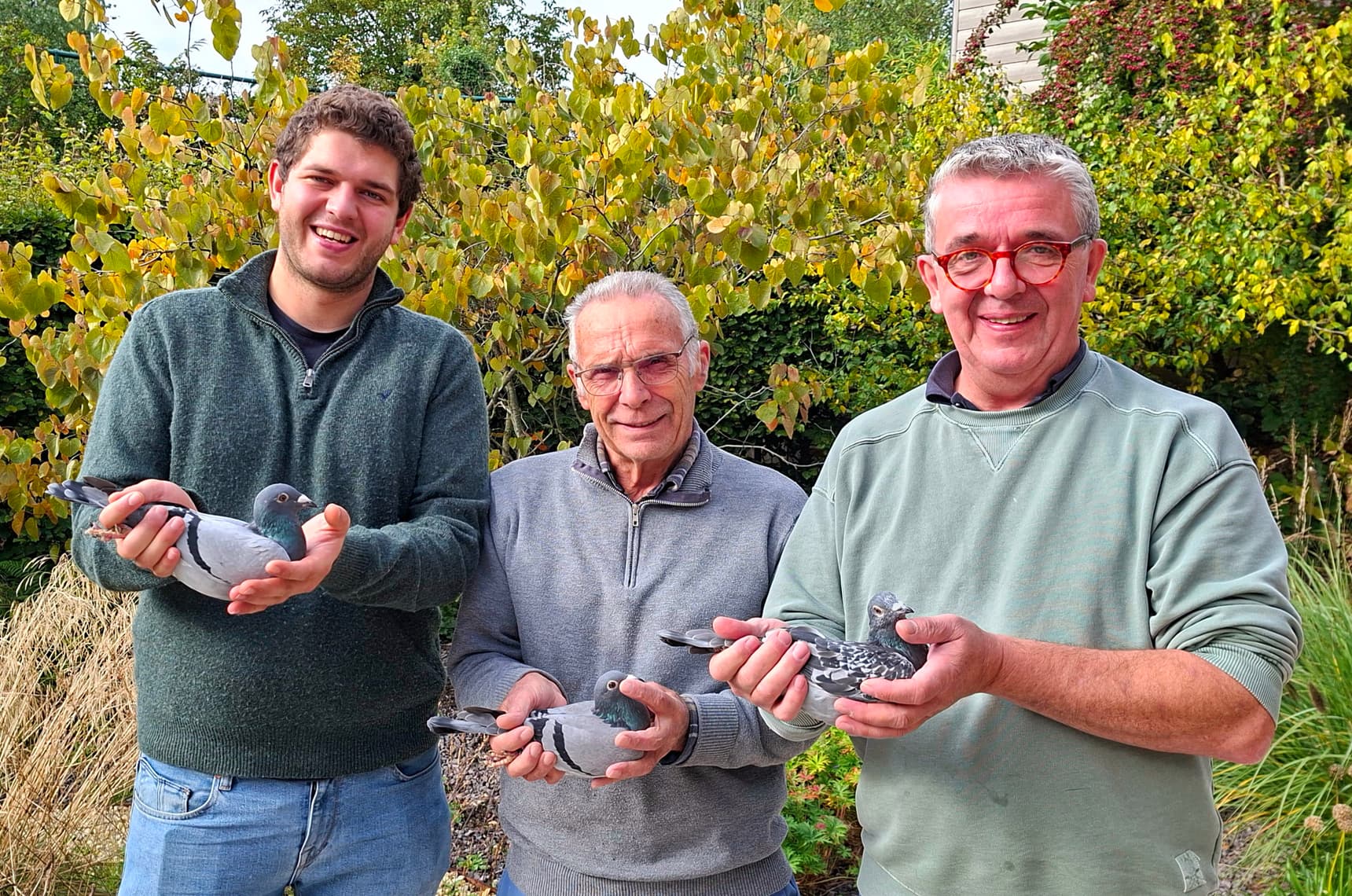 Pigeon Bids Raf - Kobe & Kato Herbots