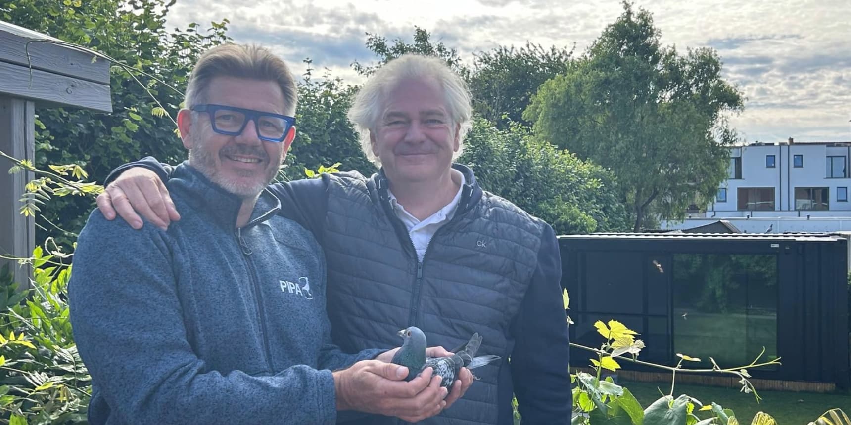 Frederik Bracke (Waregem) wint 1ste Prov. Barcelona West-Vlaanderen tegen 1002 duiven