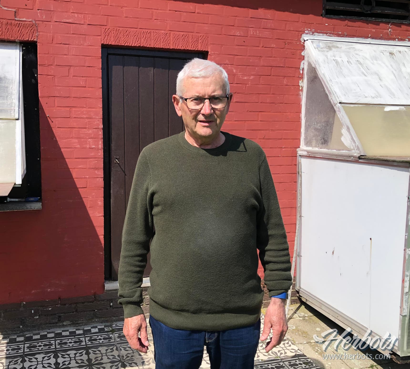 Gerard Rens from Herselt wins 1st and 2nd Provincial Sermaises 13,368 pigeons