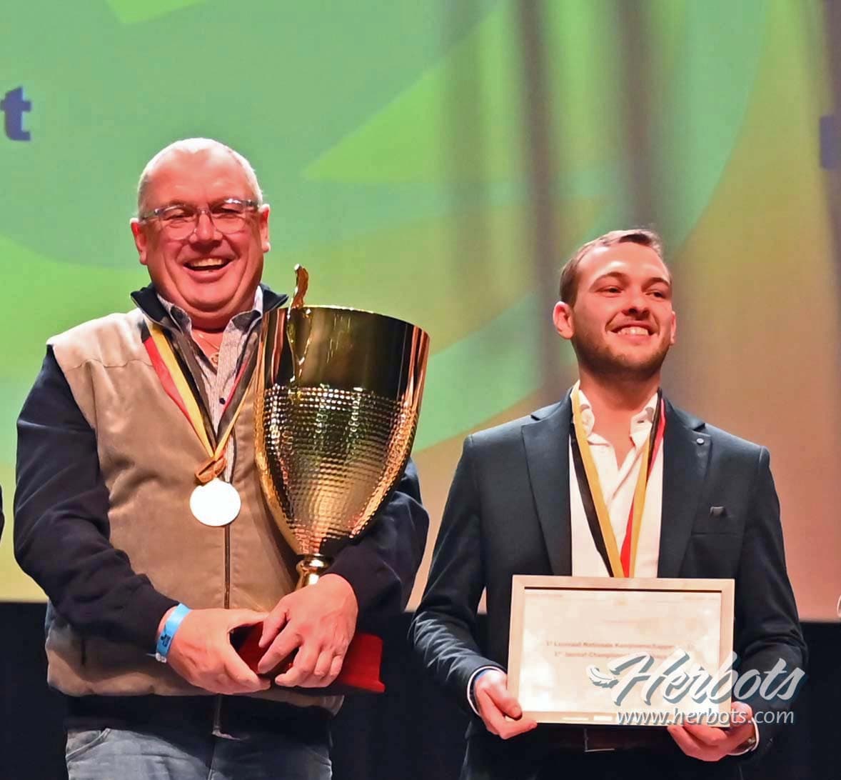 Coone Robbe & Francky 1e Nationale asduif KBDB halve fond oude 2025 Olympiade duif Dortmund