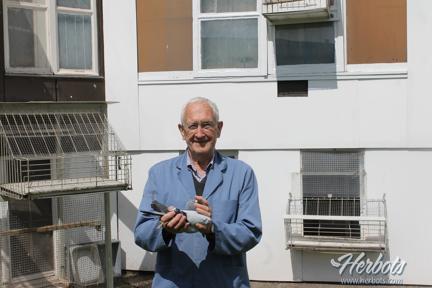 Antoine Bral (Evergem) haalt de zege binnen op Bourges Provinciaal (O-Vl) met de oude duiven (3e nationaal)